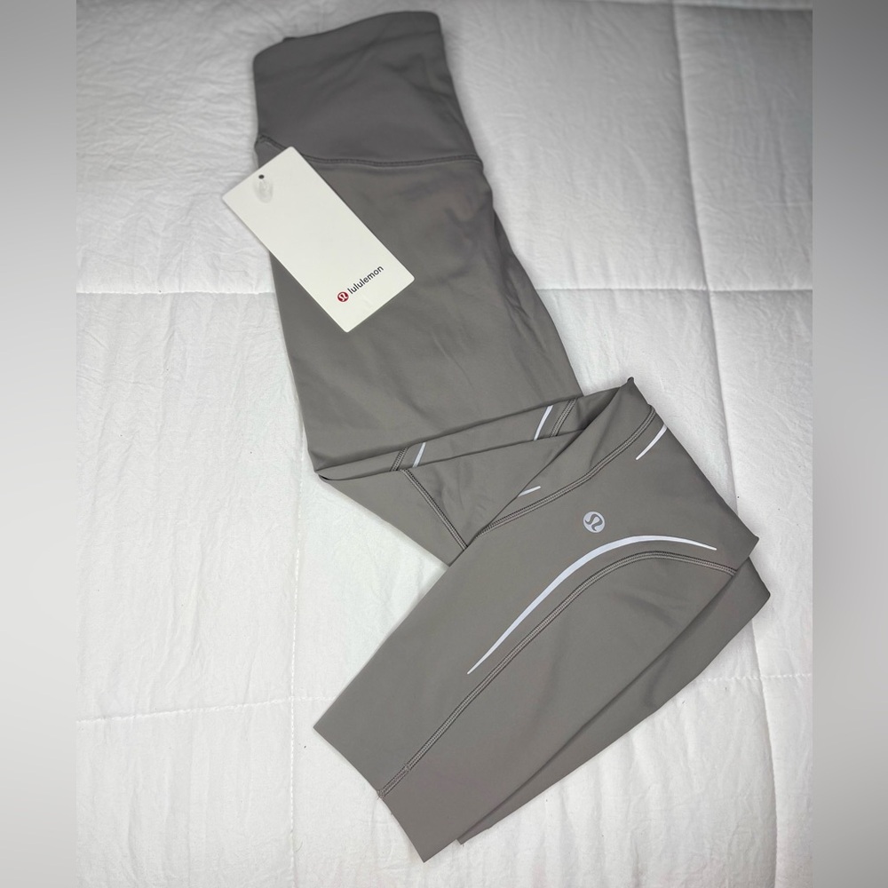 ~Grey Reflective Lululemon Leggings | LilianasPosh ~🩶